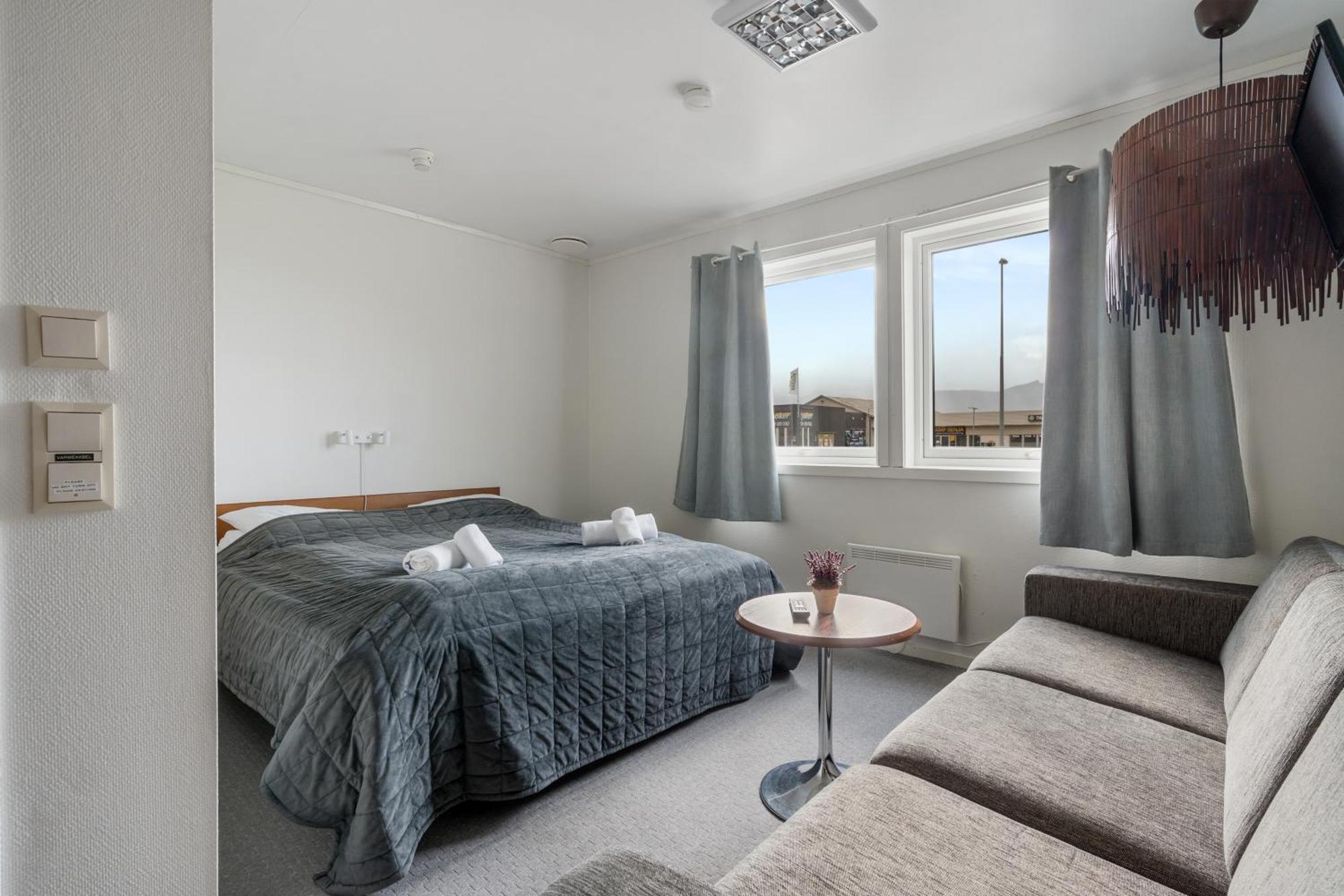 Skagi Bed & Lodge Skaland Dış mekan fotoğraf